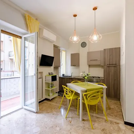Altido Modern Flat With Terrace Near The Beach Appartement Savone