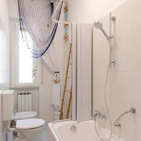 Altido Modern Flat With Terrace Near The Beach *